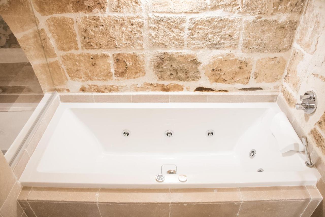 Dimore Del Borgo Antico - La Zaffara Monopoli Bagian luar foto